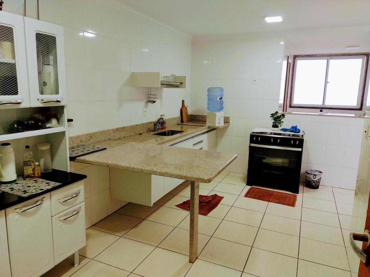 Cobertura C/ Vista Para O Mar E Montanhas, Churrasqueira, 4 Quartos 2 Vg Garagem Гуарапари Экстерьер фото